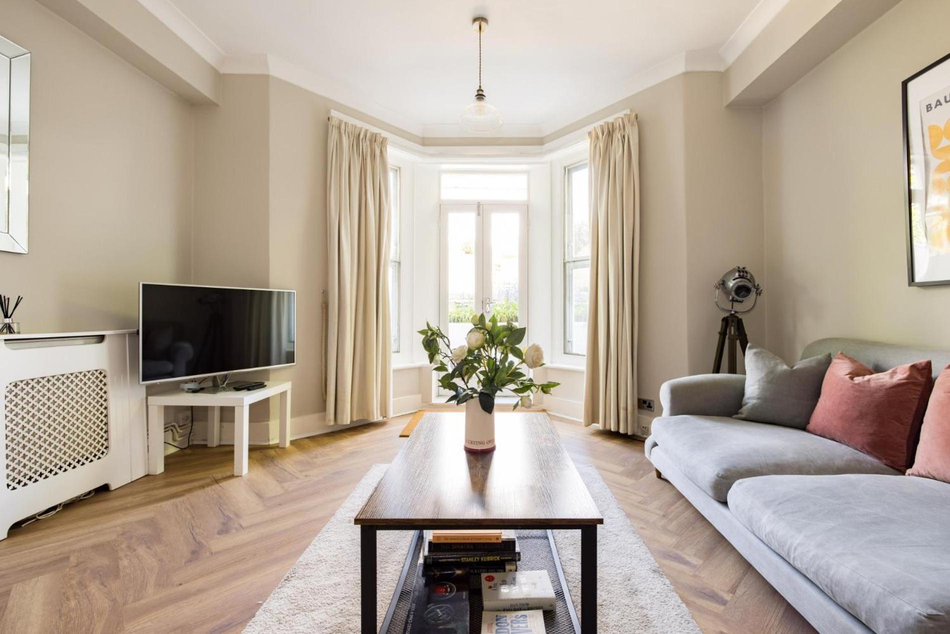 Olympia's Torch 1 Bedroom In Kensington *